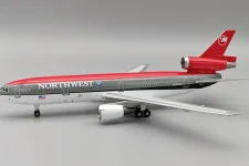 B Models 1/200 Northwest Airlines McDonnell Douglas DC-10-30 N227NW (B-NW-104-227) - Image 1